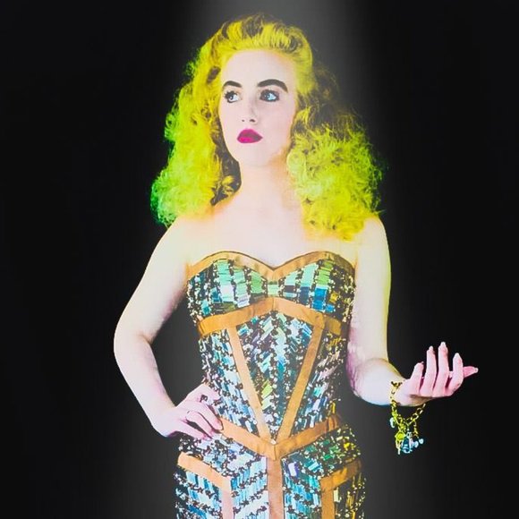 Meet your Posher, Madelyn Kaye! - Picture 4 of 11